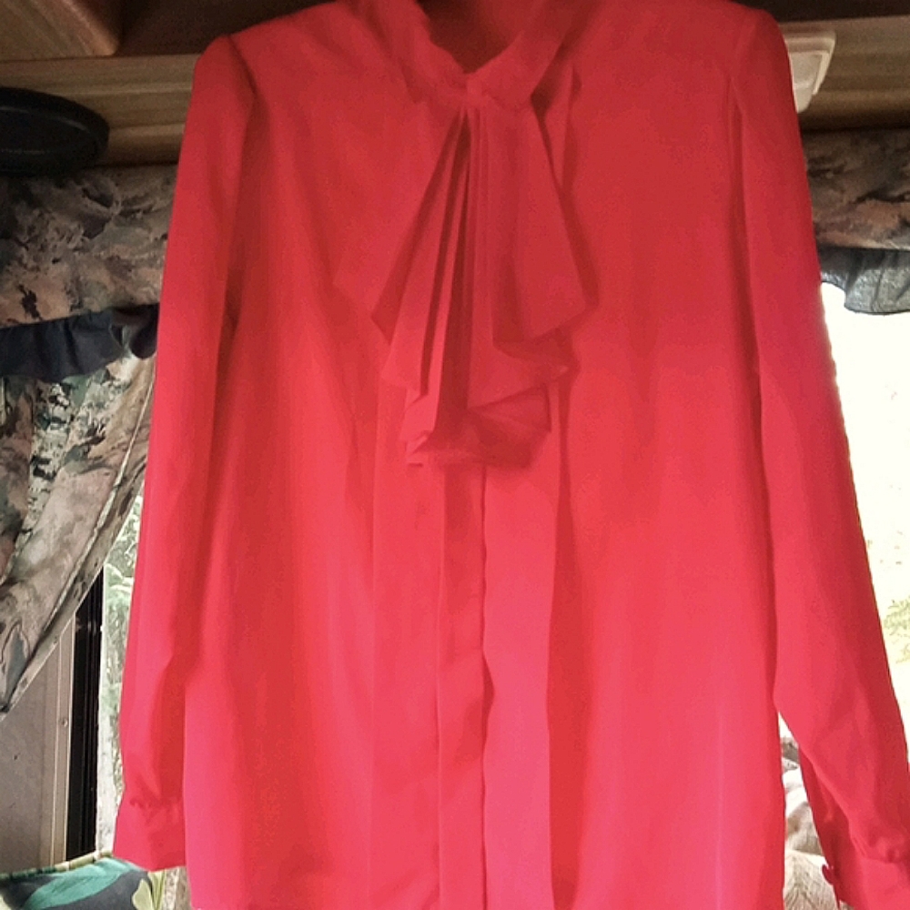 Yves St. Claire Button Up